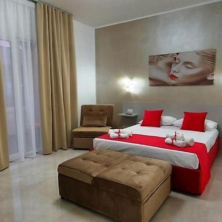 Il Giglio B&B Porto Cesareo Esterno foto