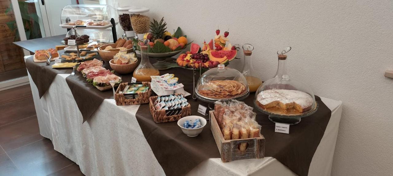 Il Giglio B&B Porto Cesareo Esterno foto